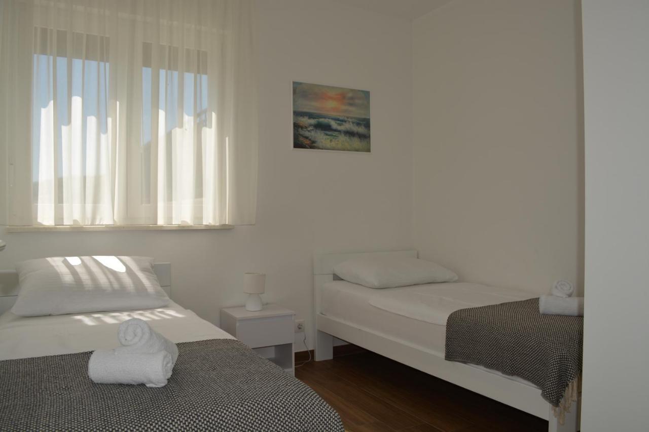 Apartments Antea Pag Town Luaran gambar
